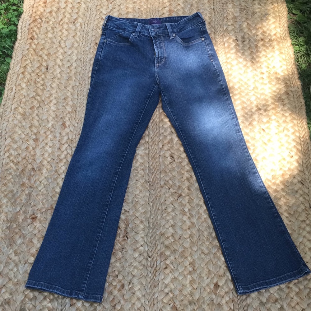 NYDJ Jeans size 6P Straight